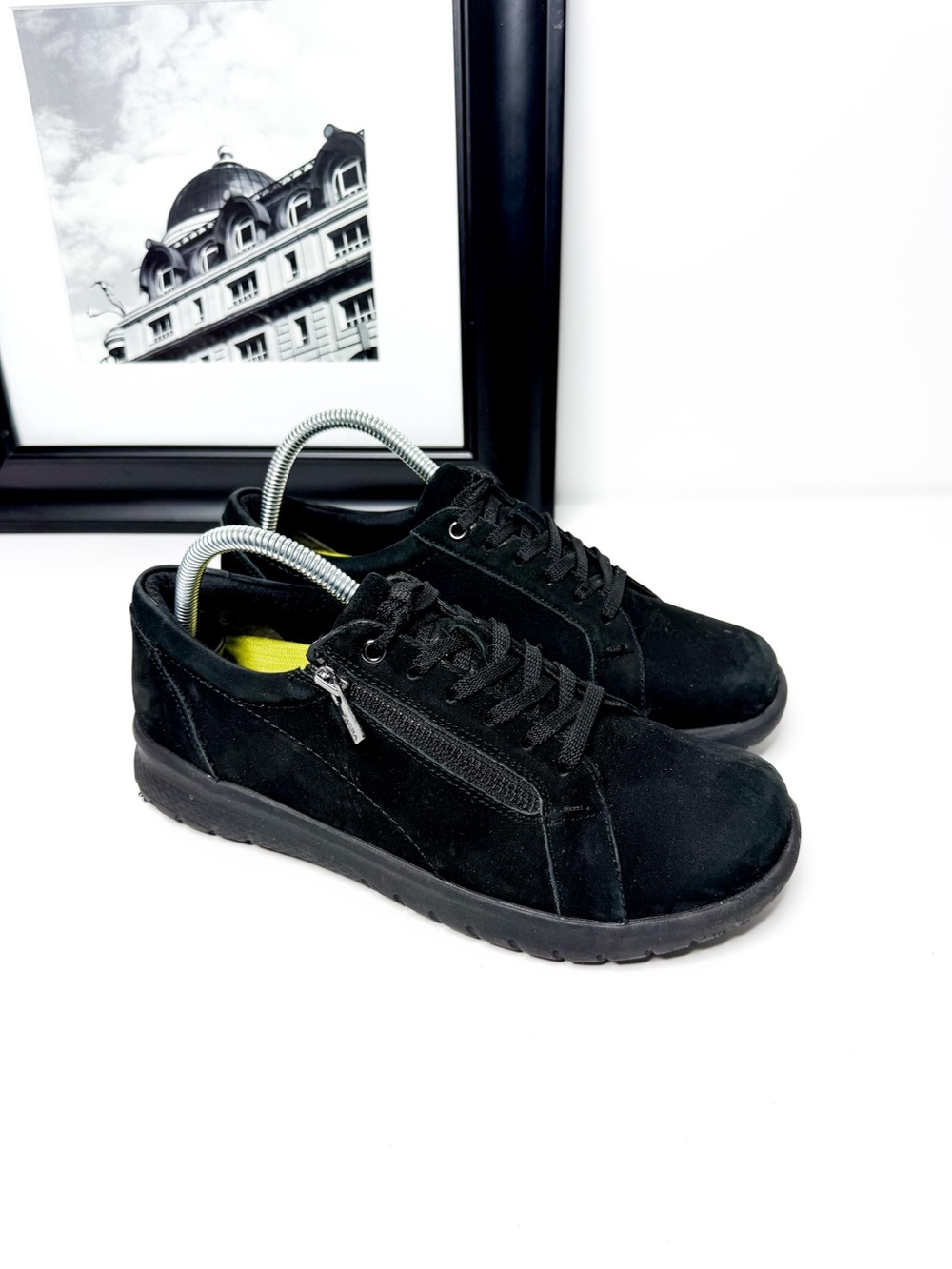 Ziera Super Support Black Suede Leather Sneakers Size 40 XF